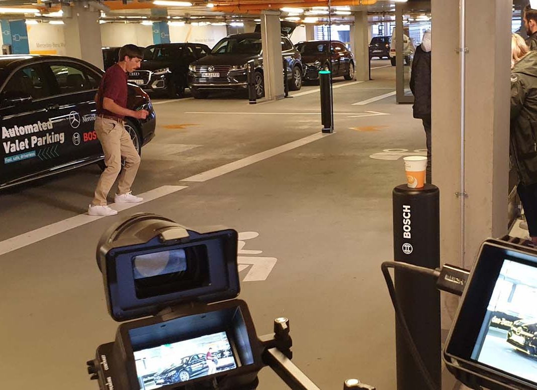 Szene in Tiefgarage bei Imagefilm Videoproduktion München Film